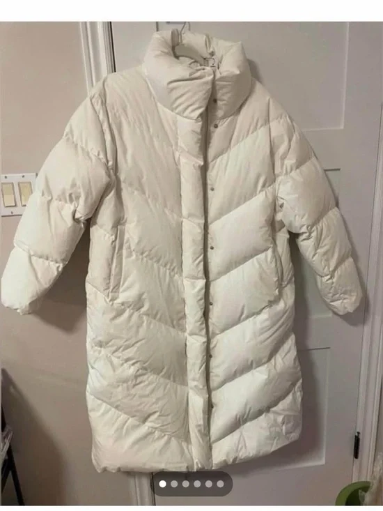 Aritzia Cream Long Puffer Coat - Picture 1 of 3